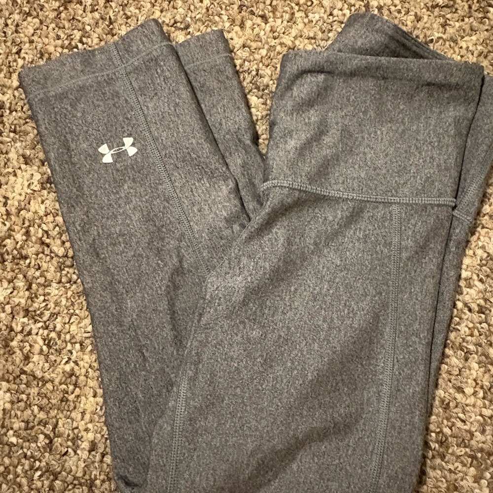Under Armour Gray Leggings for Active Comfort
